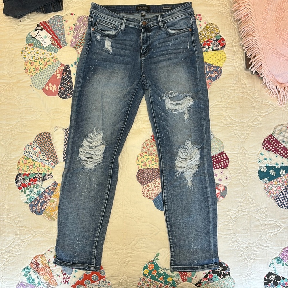 Judy Blue Distressed Boyfriend Fit Jeans Sz 9/29